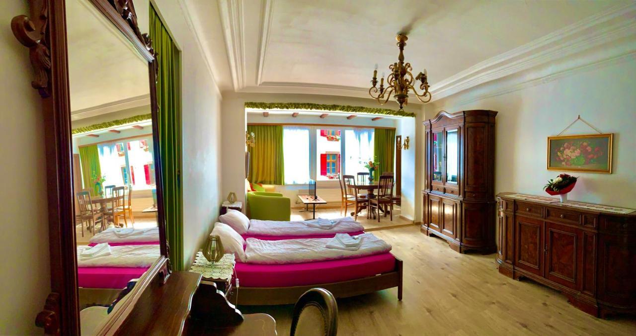 Weisses Roessli Hotel ลอยเคอร์บัด ภายนอก รูปภาพ